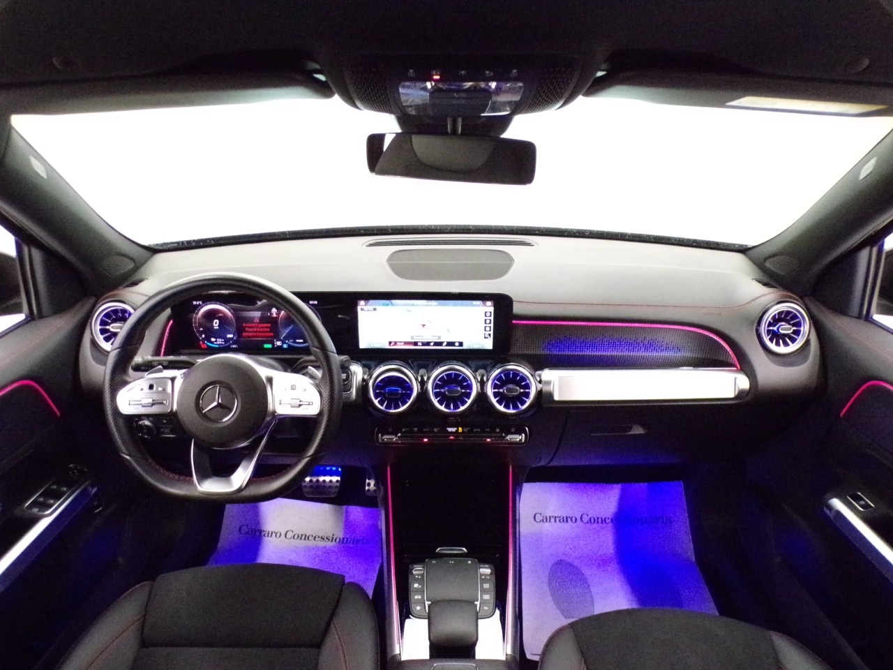 Mercedes  EQB 250 Premium - 17