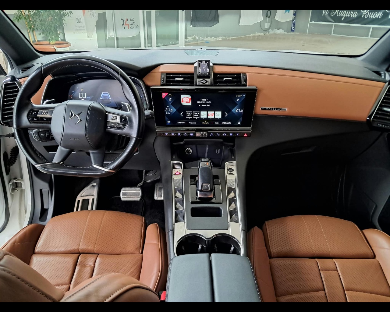 Foto DS DS7 Crossback 1.5 bluehdi Grand Chic 130cv auto