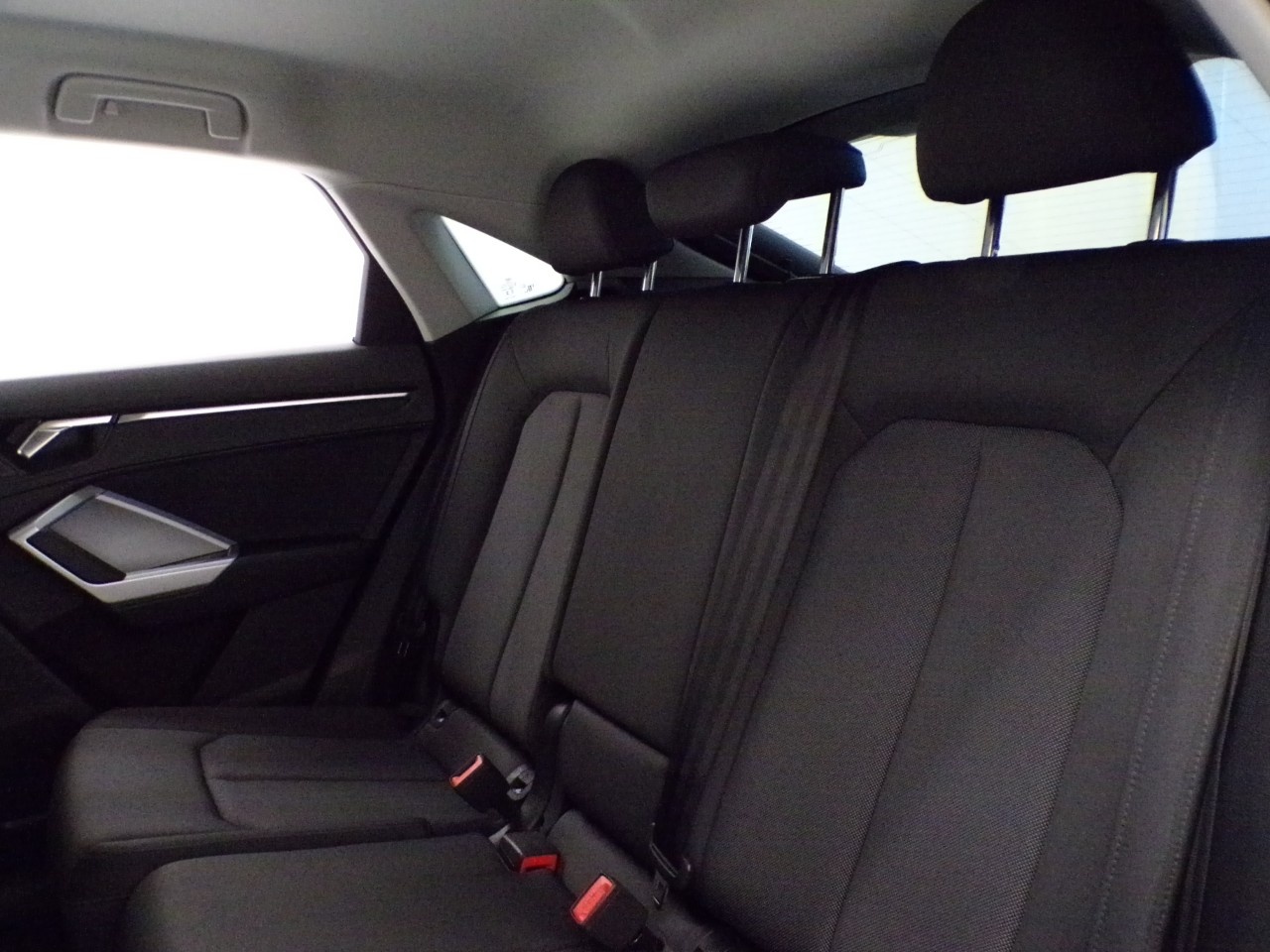 Audi Q3 Q3 Sportback 35 2.0 TDI Identity Black S tronic - 14