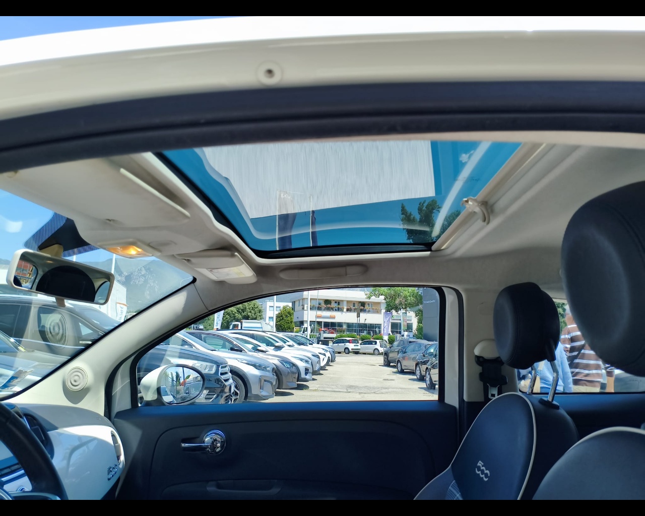 Foto FIAT 500 1.2 Lounge 69cv