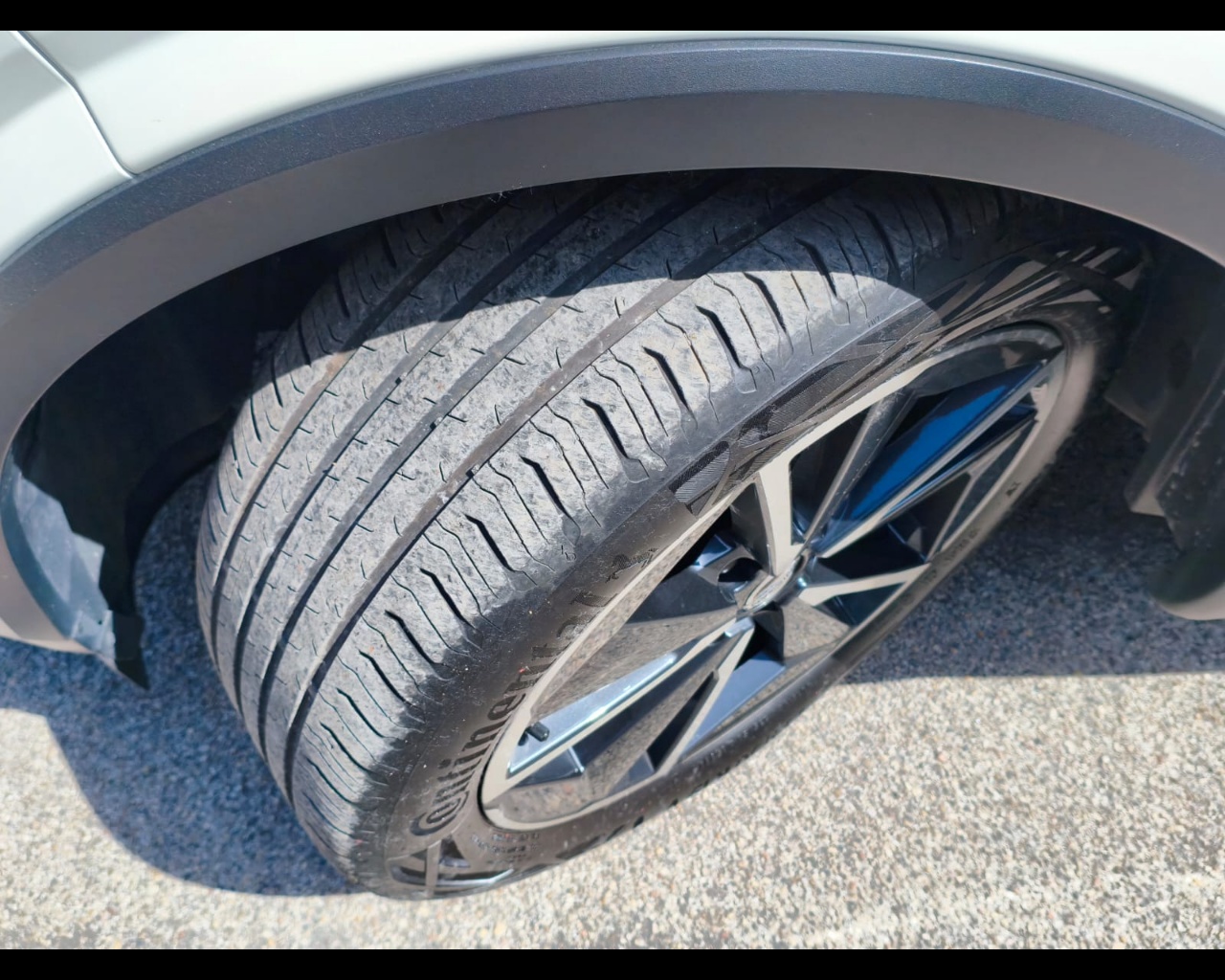 Foto NISSAN Qashqai 1.3 mhev Tekna 4wd 158cv xtronic