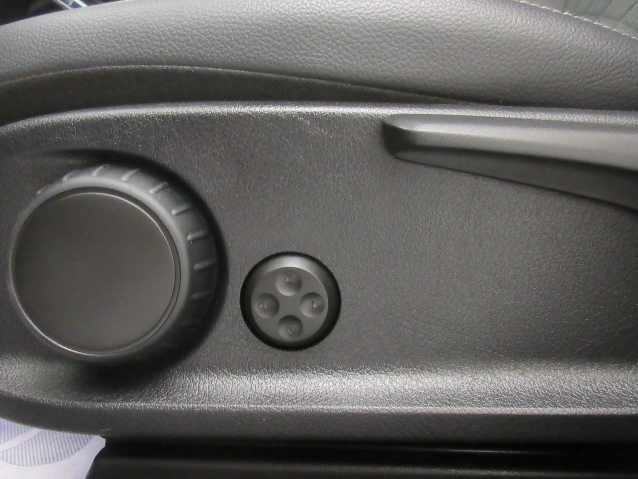 Mercedes GLB GLB 200 D Sport Plus 8G-DCT - 12