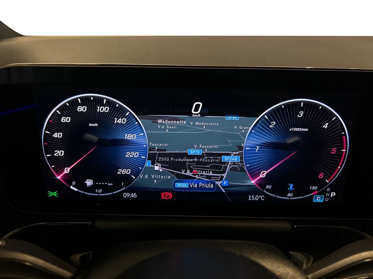 Mercedes GLA GLA 200 D AMG Line Premium 4Matic 8G-DCT - 13