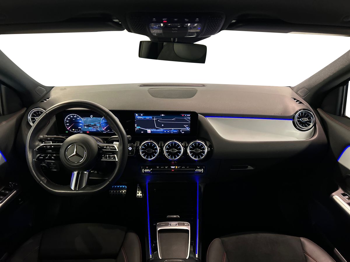 Mercedes GLA GLA 180 AMG Line Advanced Plus 7G-DCT - 9