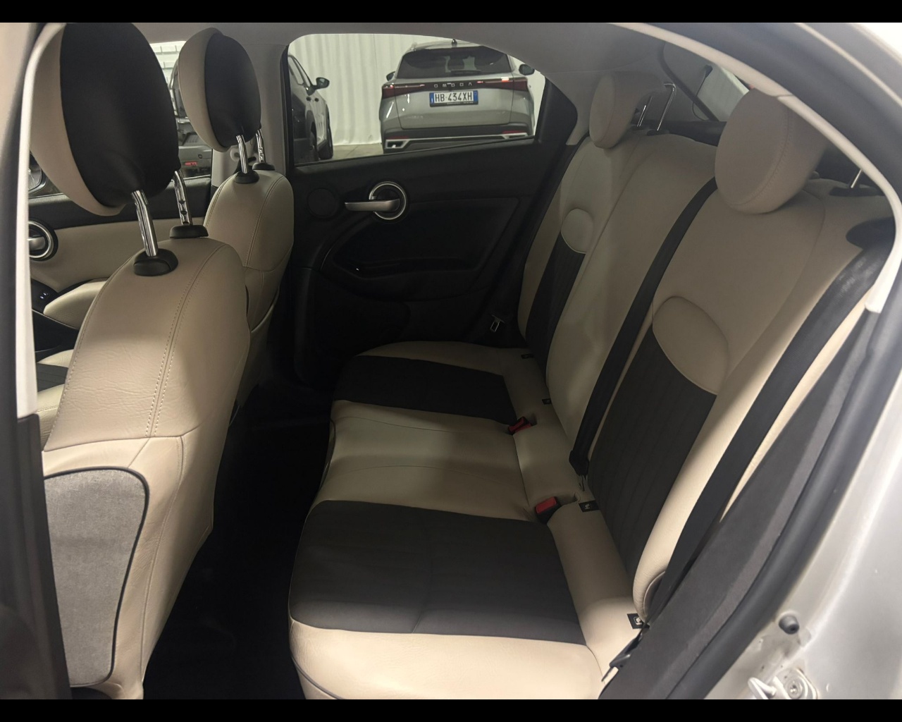 Foto FIAT 500X 1.6 mjt Lounge 4x2 120cv 