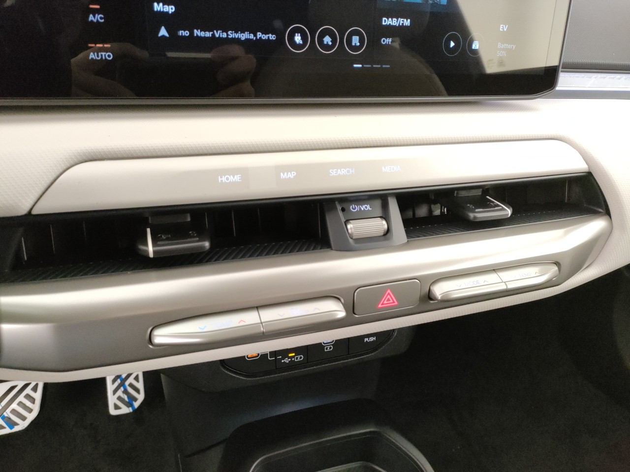 Kia EV4 Nuovo Elettrico EV4 Porto Mantovano