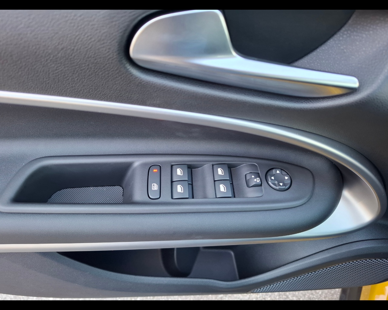 JEEP Avenger E-Hybrid Avenger Summit 1.2 110cv Dct Mhev Ibrido benzina Aziendale - 7