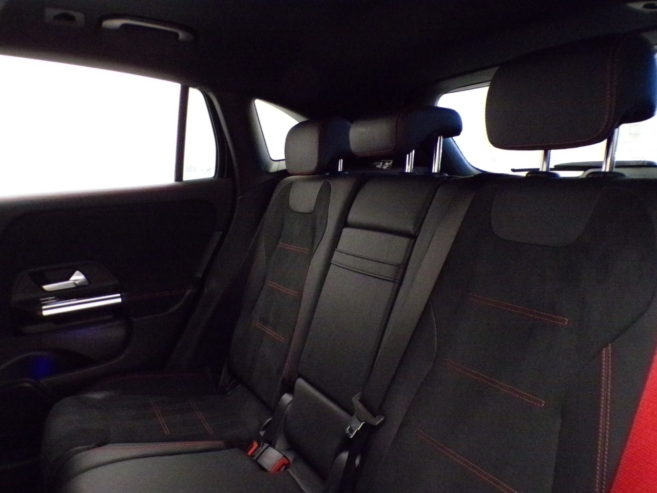 Mercedes-AMG GLA AMG GLA AMG 35 AMG Line Advanced 4Matic 8G-DCT - 14