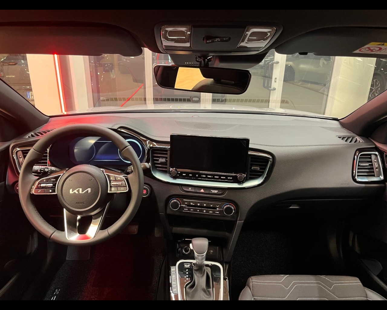 Foto KIA XCEED MY26 1.0 T-GDI MH DCT SPEC ED