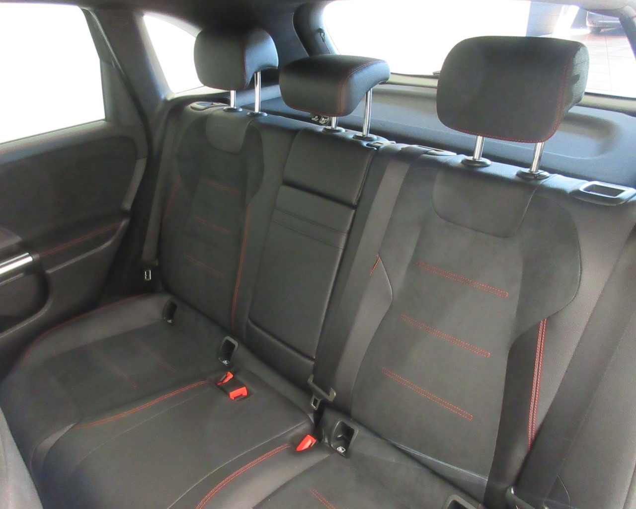 Mercedes Classe B Classe B 200 D Premium 8G-DCT - 13