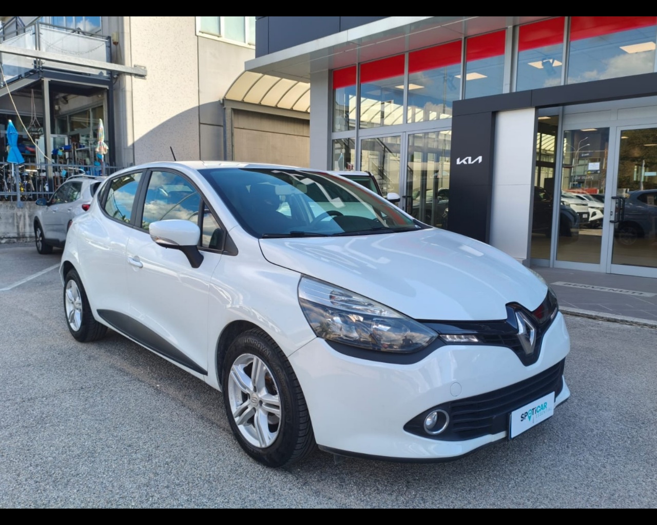 Foto RENAULT Clio 5p 1.2 Wave Gpl 75cv
