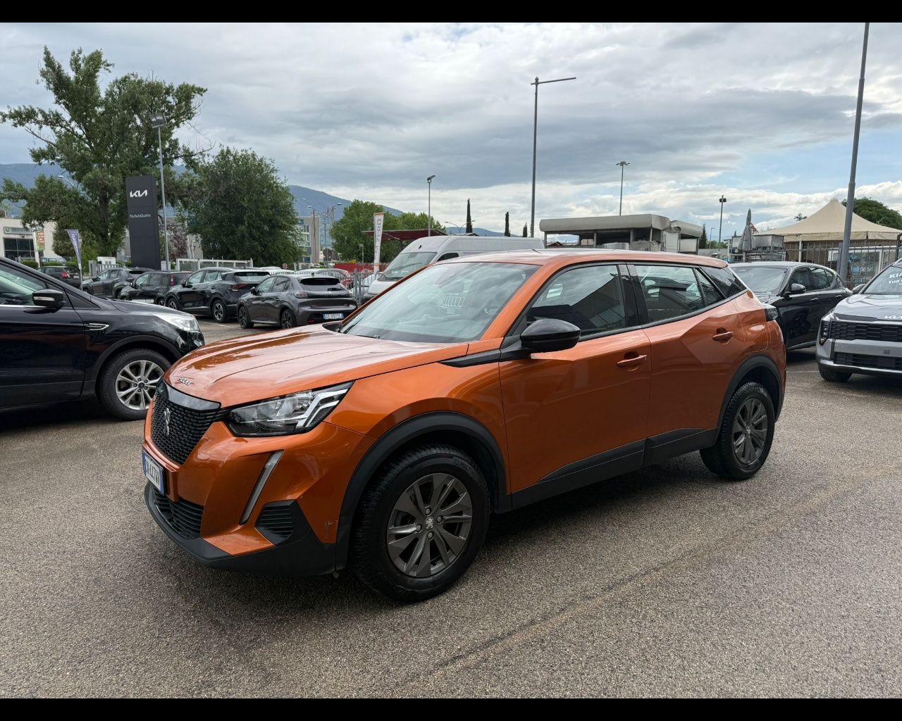 PEUGEOT 2008 1.2 puretech Active Pack s&s 100cv Usata