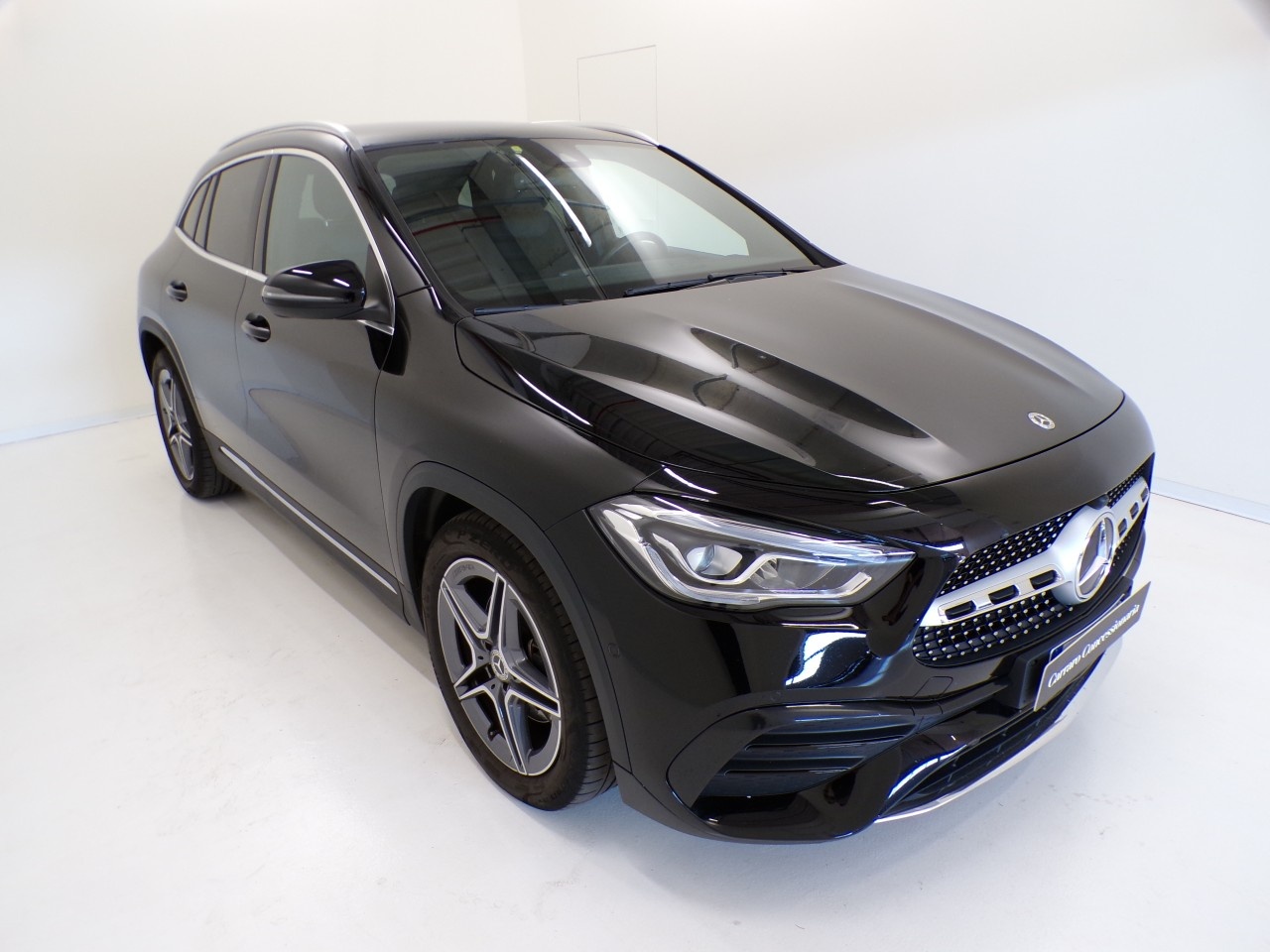 Mercedes GLA GLA 200 D Premium 4Matic 8G-DCT - 3