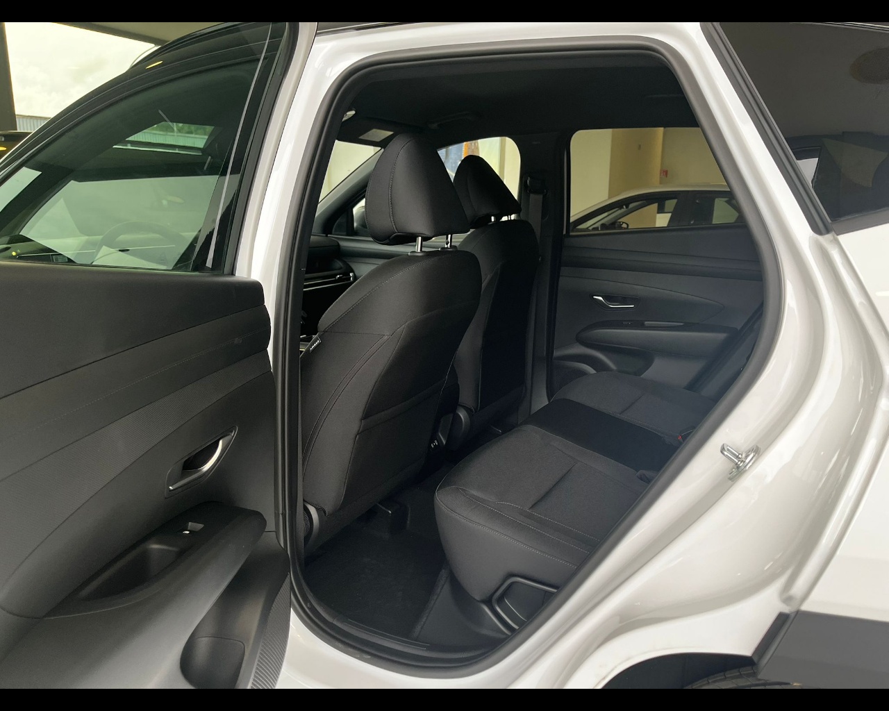 Foto HYUNDAI TUCSON MY26 1.6TGDI DCT 150 DARKLINE+TT