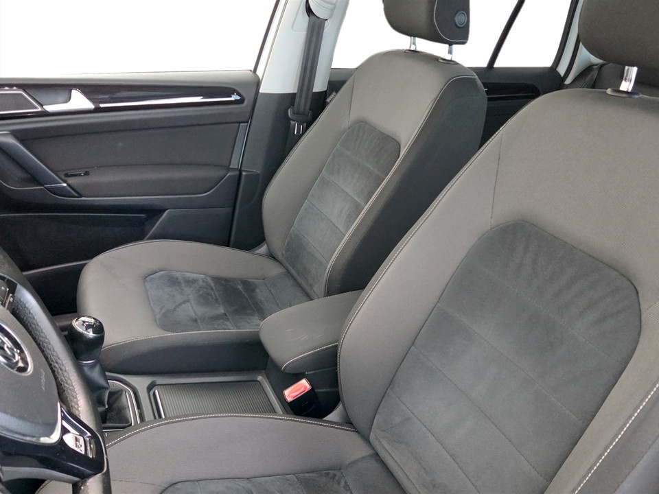 VOLKSWAGEN Golf Sportsvan 1.6 tdi Comfortline 110cv Diesel usato - 6
