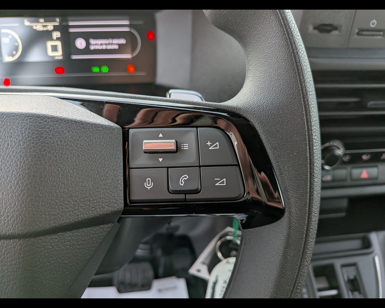 Foto CITROEN Jumpy XL - 2.0 BlueHDi 140 S&S EAT8