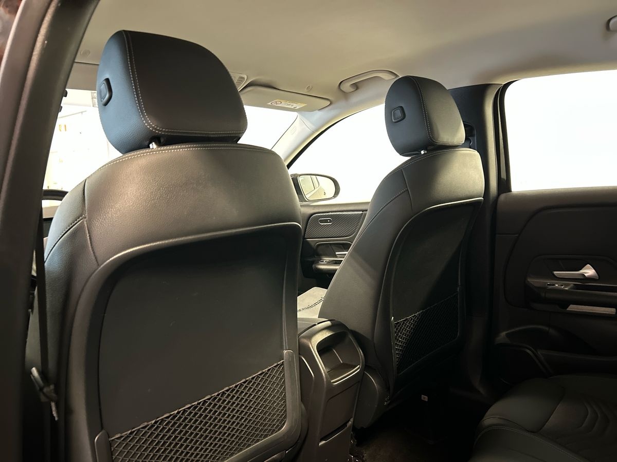 Mercedes  GLA 180 D Advanced 8G-DCT - 18