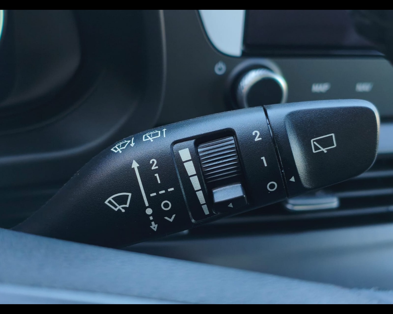 Foto HYUNDAI BAYON PE 1.0T XLINE