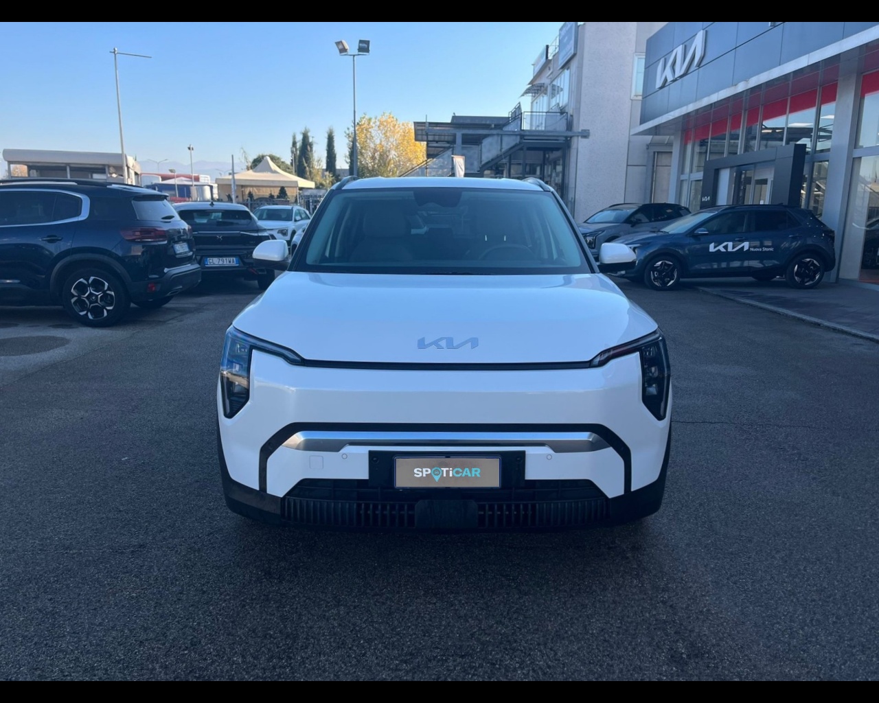 Foto KIA EV3 LR FWD EARTH