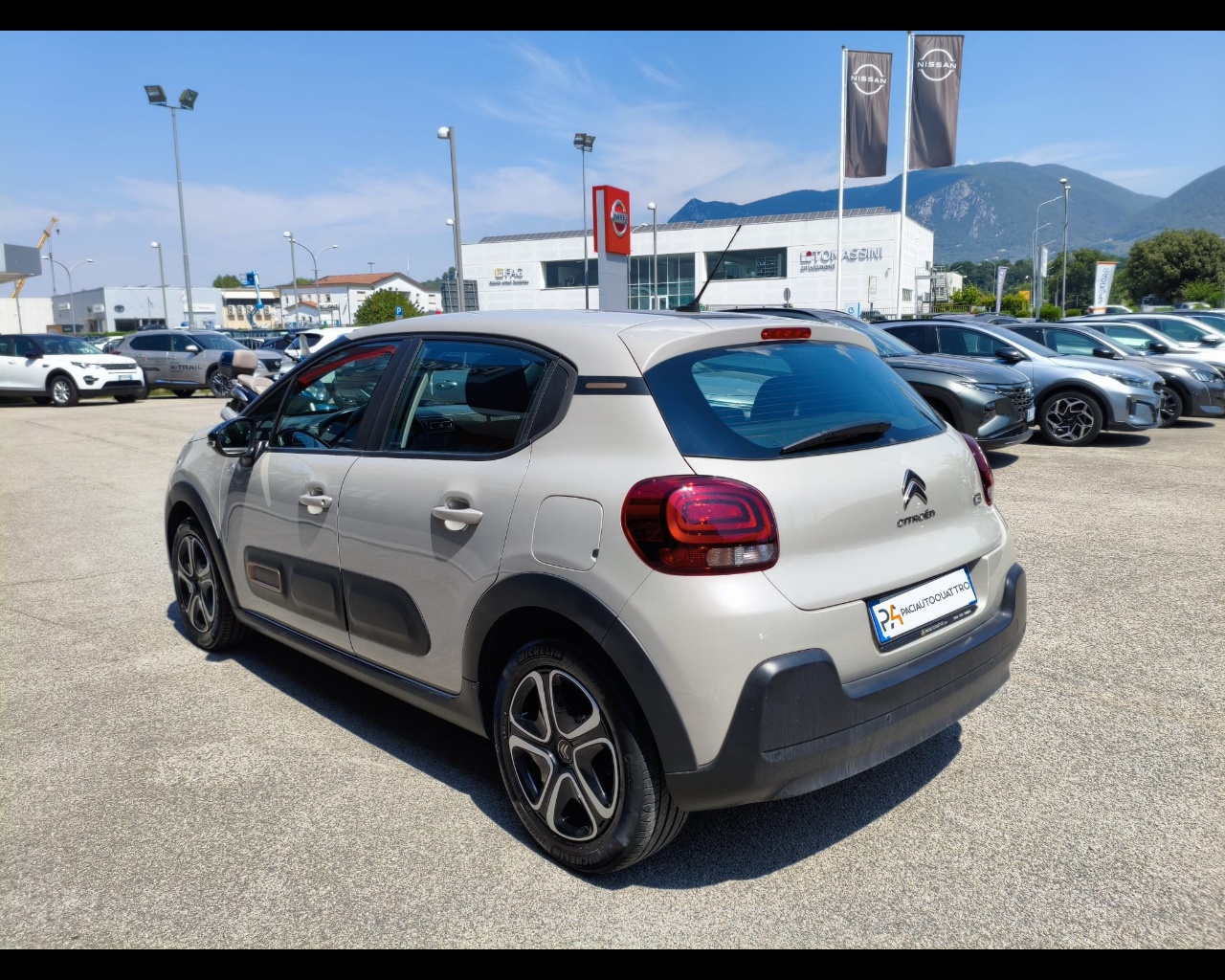 Foto CITROEN C3 1.2 puretech C-Series s&s 83cv neopatentati
