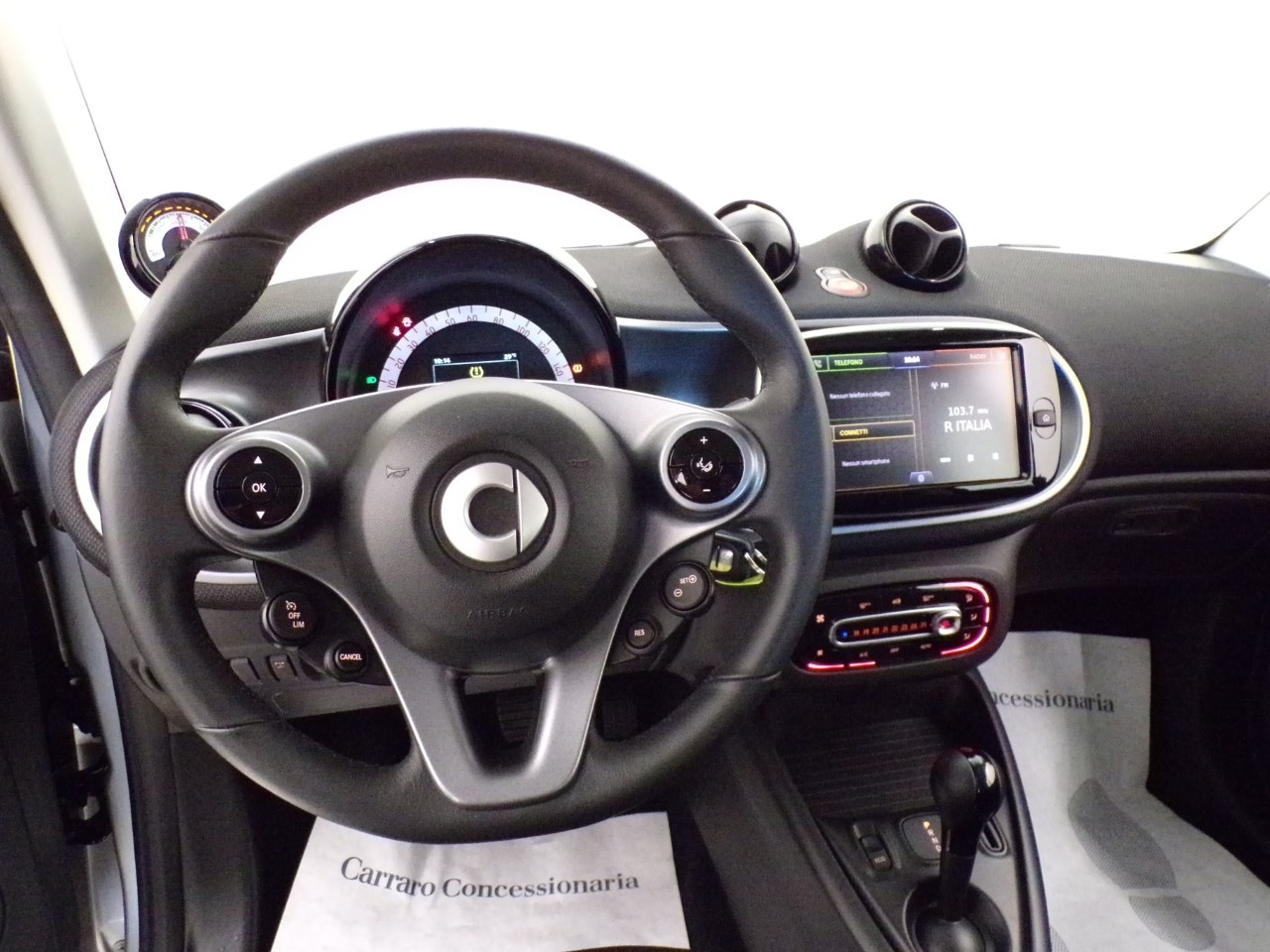 smart fortwo fortwo 22kW EQ Passion - 13