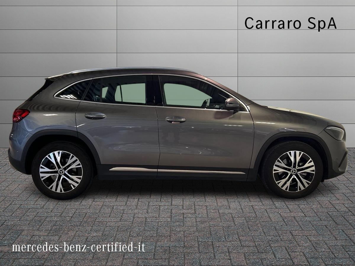 Mercedes GLA 200 D Advanced 8G-DCT - 5