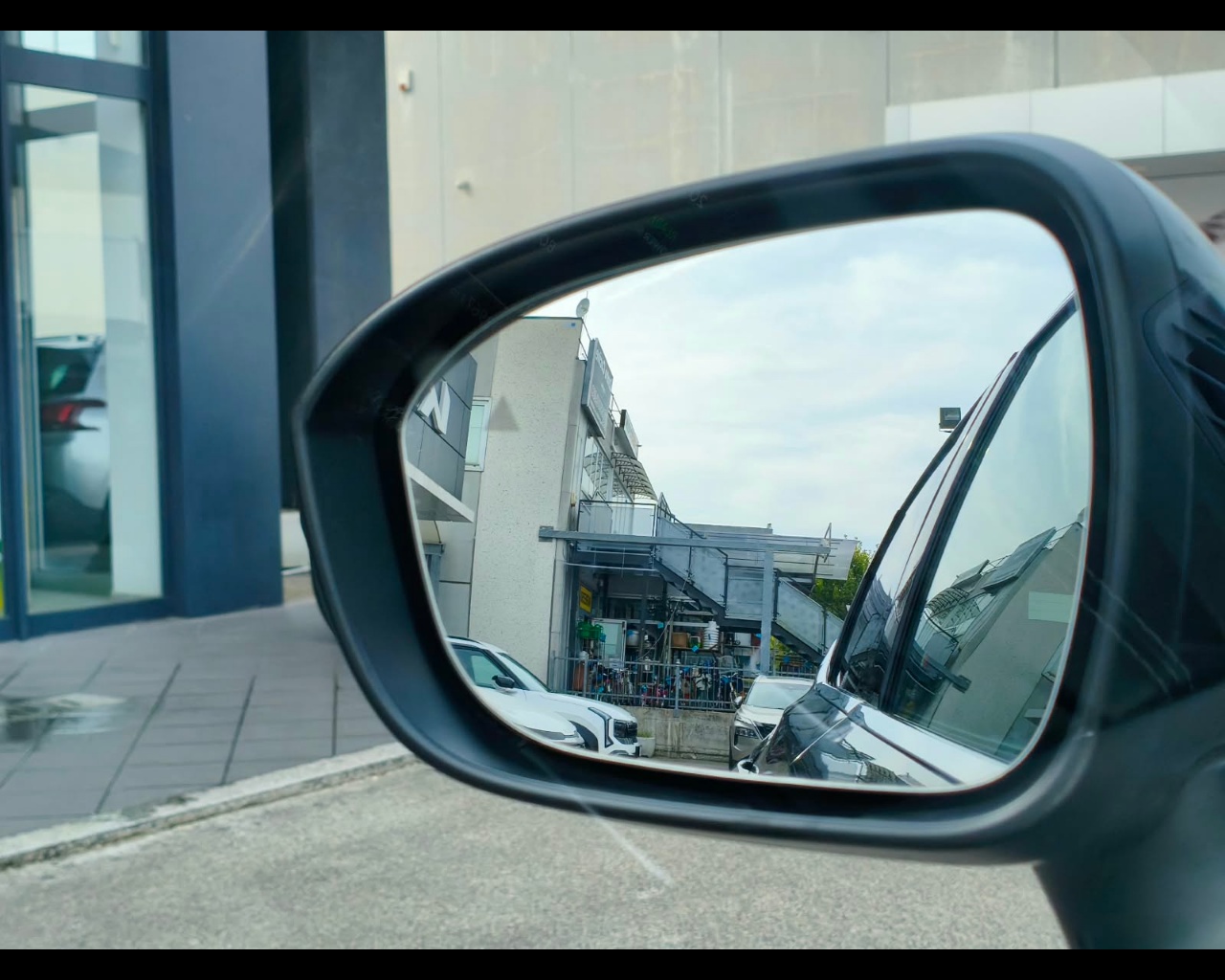Foto NISSAN Qashqai 1.5 e-power N-Connecta 2wd
