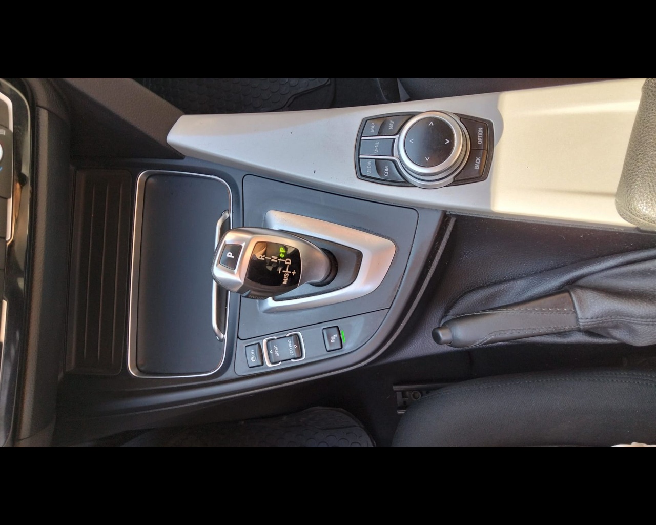 BMW Serie 3 (F30/31) 318d Touring Business Advantage aut. Diesel usato - 8