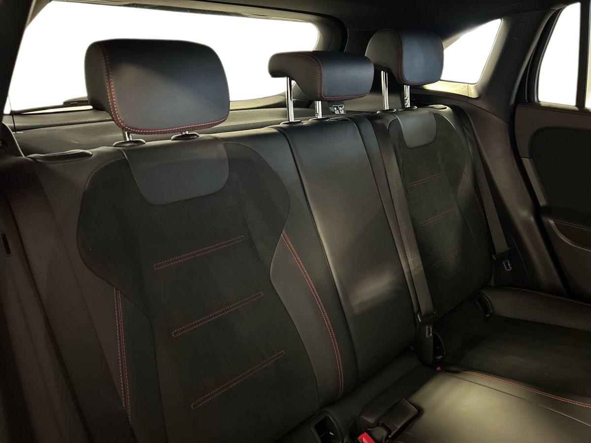 Mercedes GLA GLA 200 D Premium 8G-DCT - 16