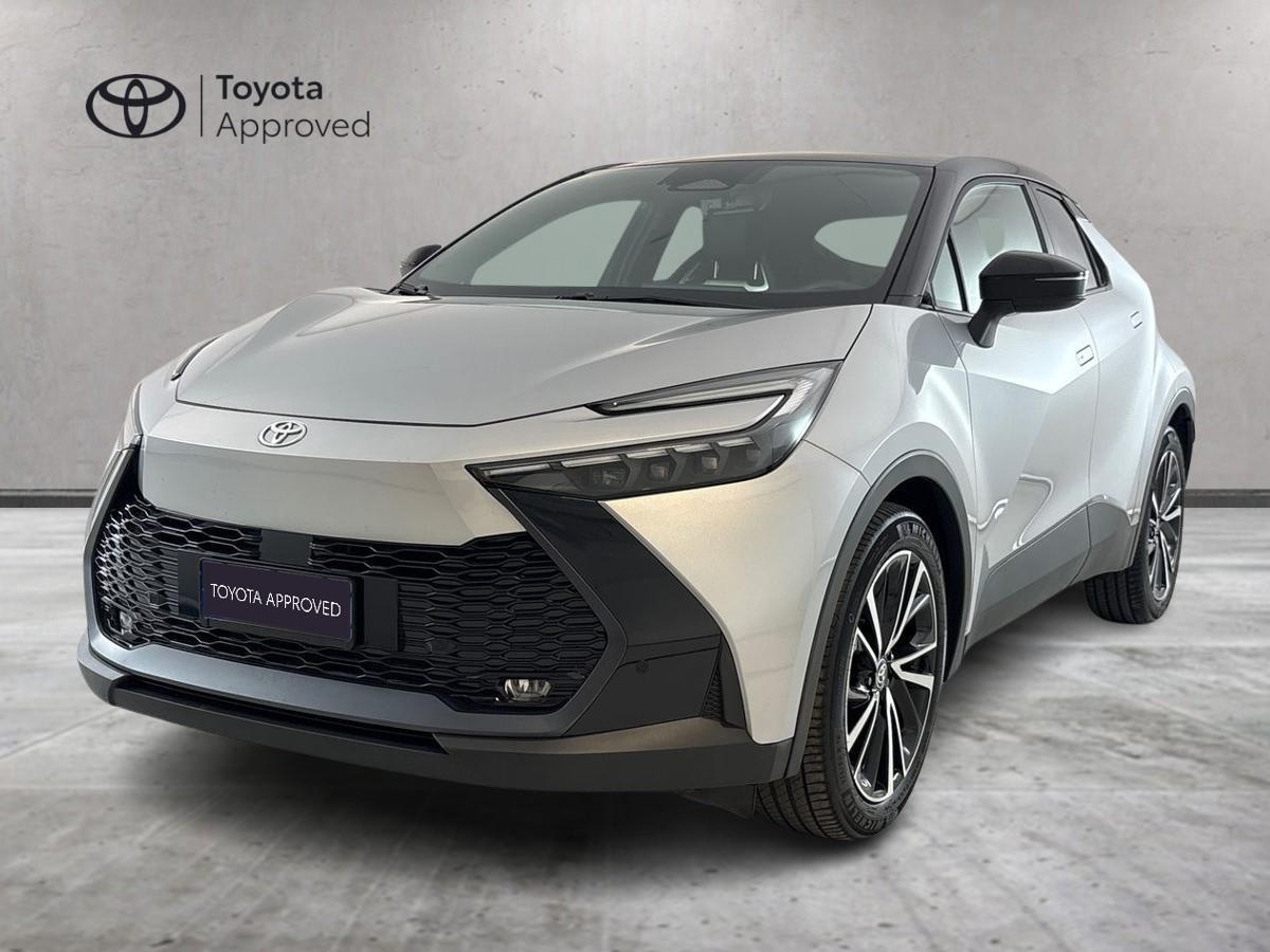 Foto veicolo TOYOTA C-HR II 2023 C-HR II 2023 - C-HR 2.0 phev Lounge fwd e-cvt Ibrido benzina