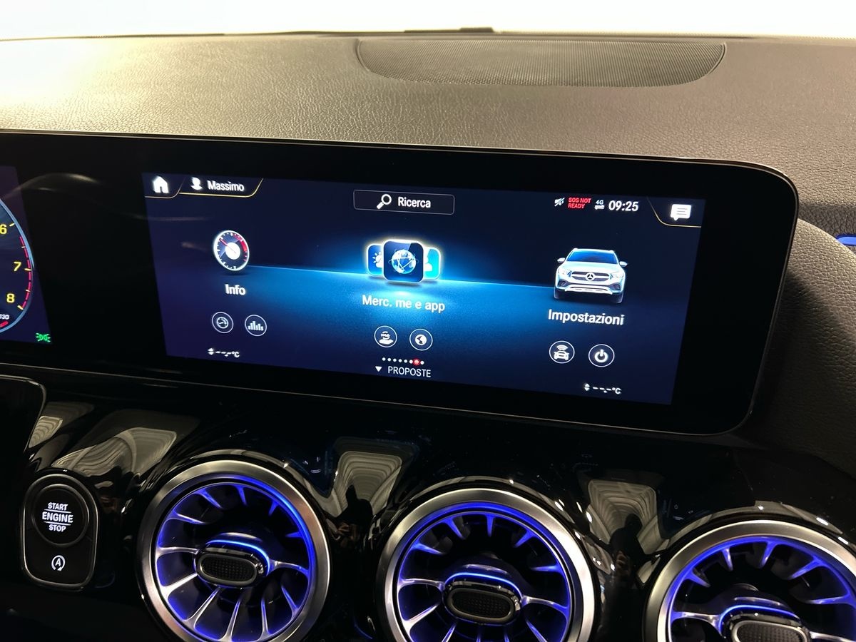 Mercedes GLA GLA 180 Premium 7G-DCT - 11