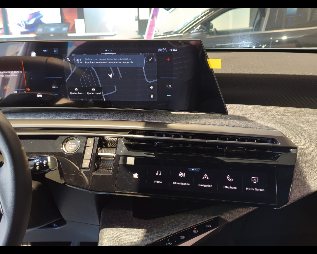 Foto PEUGEOT 5008 1.2 hybrid Allure 145cv e-dcs6