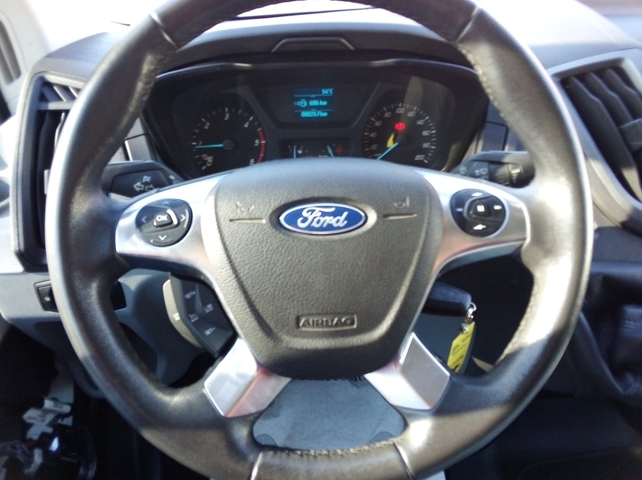 Ford Transit VII transit 350 tr.post. 2.2 tdci 125cv entry L5 r.sing. E6 - 8