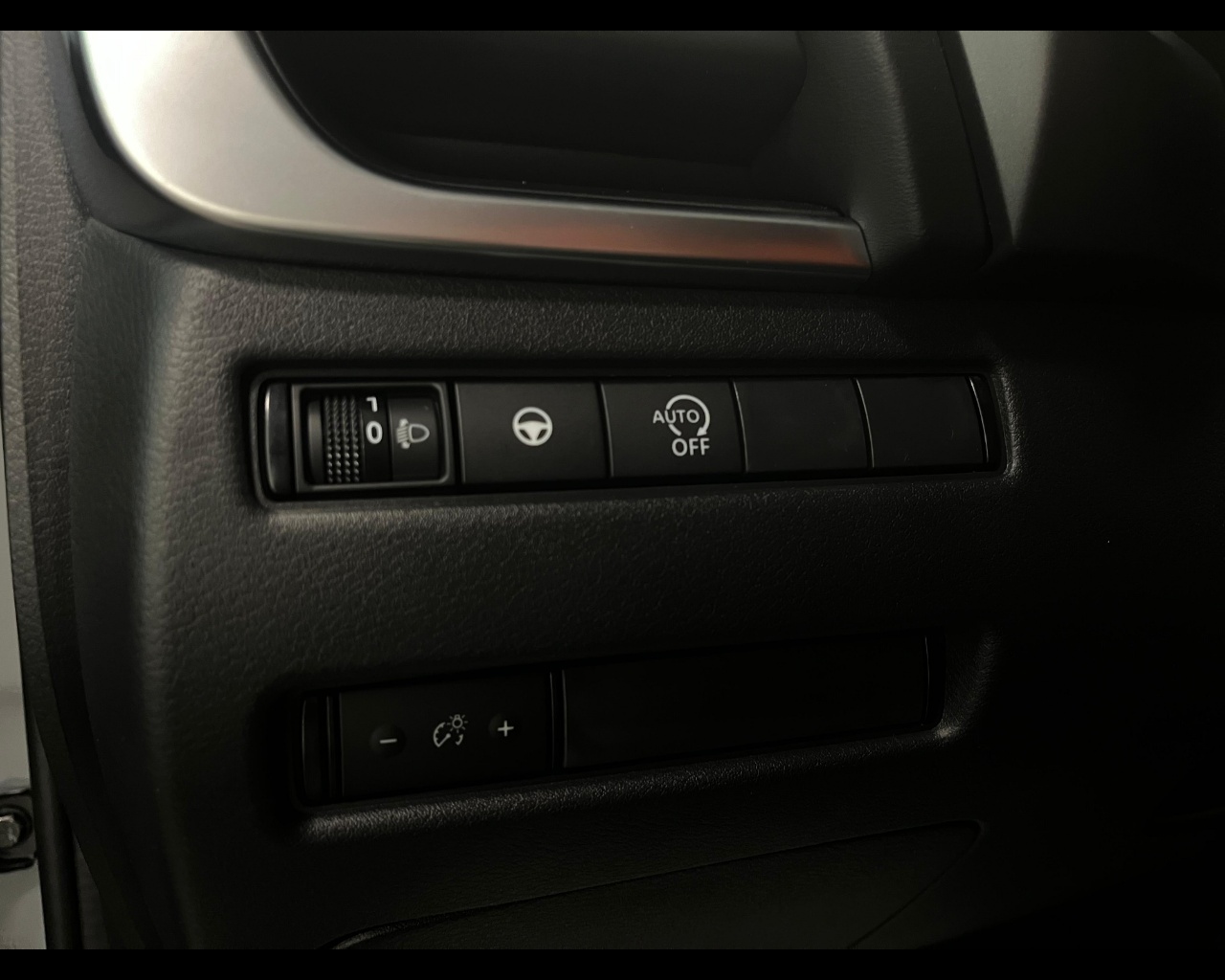 Foto NISSAN Qashqai 1.3 mhev N-Connecta 2wd 140cv