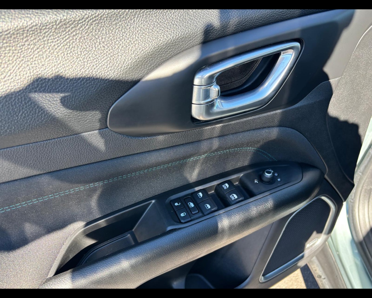 Foto JEEP Compass 1.3 turbo t4 phev upland 4xe auto