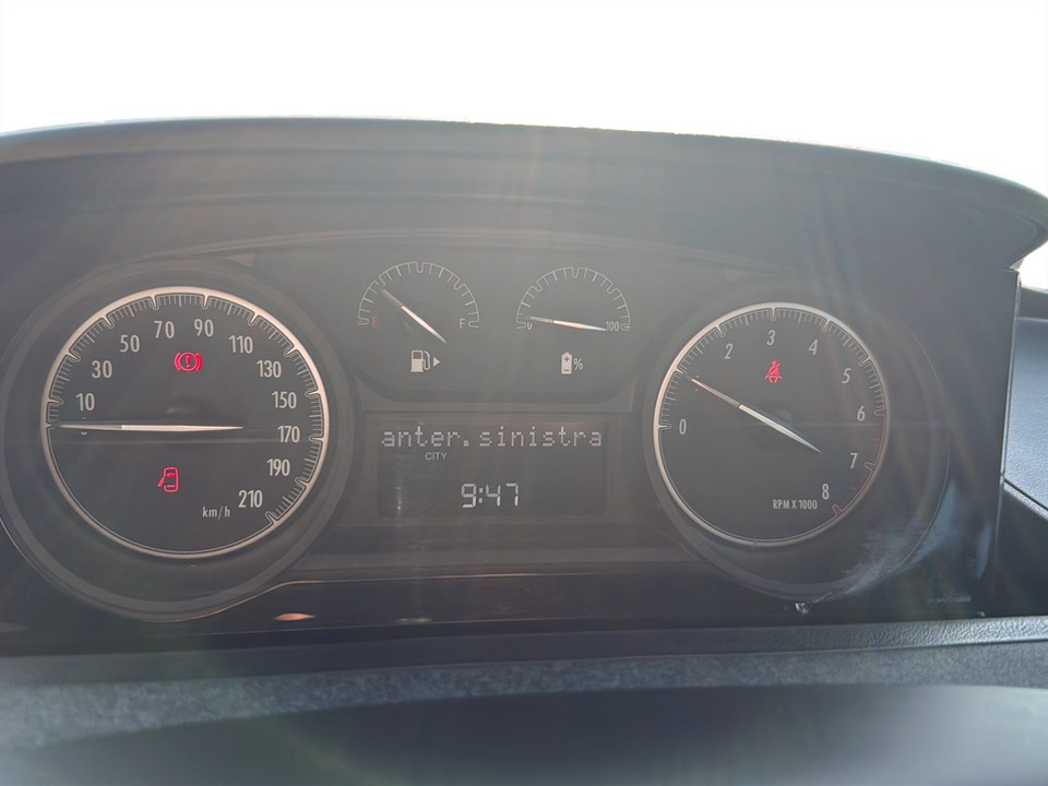 LANCIA Ypsilon 1.0 firefly hybrid Silver s&s 70cv Ibrida usato - 8