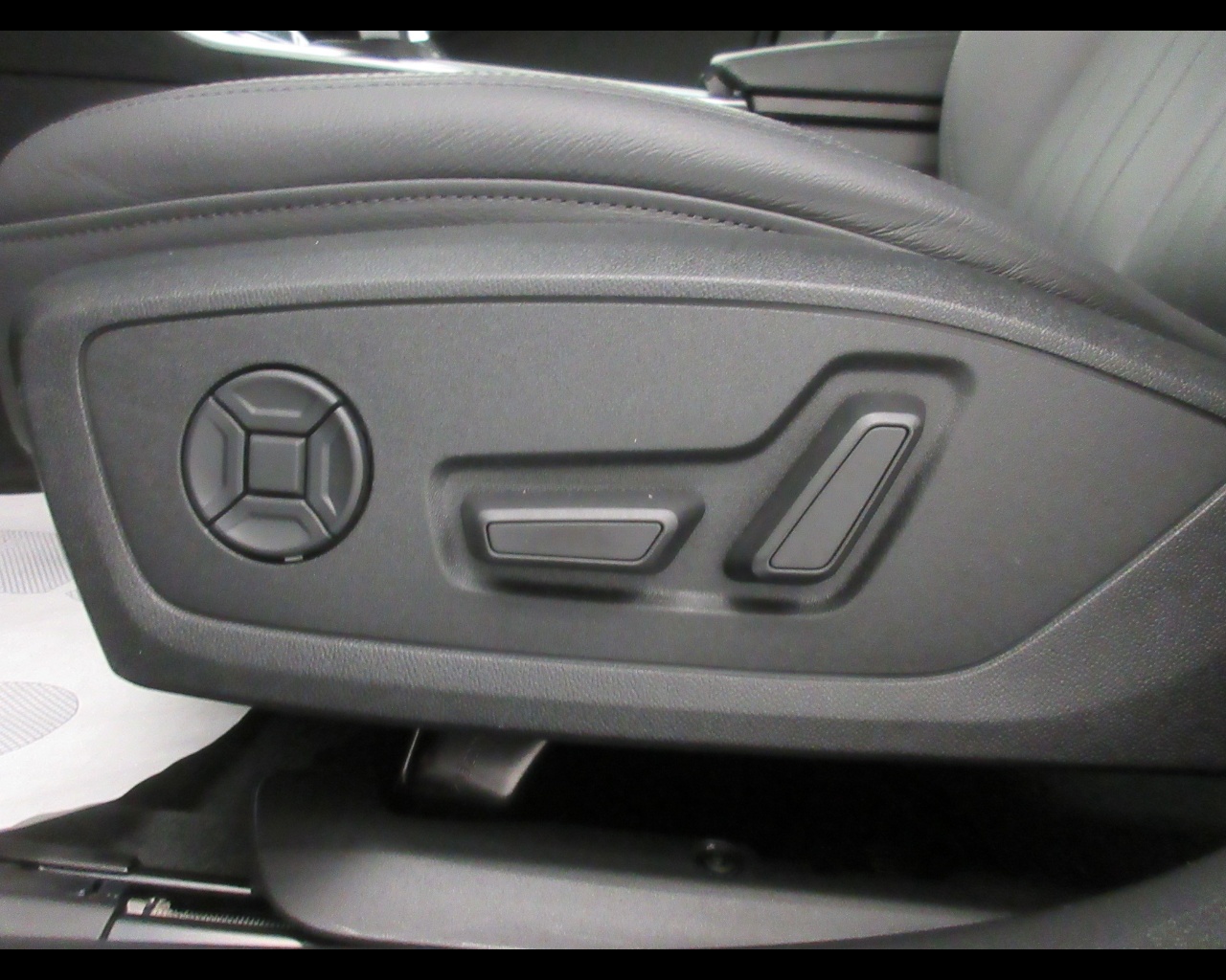 Audi A6 A6 Avant 40 2.0 TDI ultra mHEV Business quattro S tronic - 12