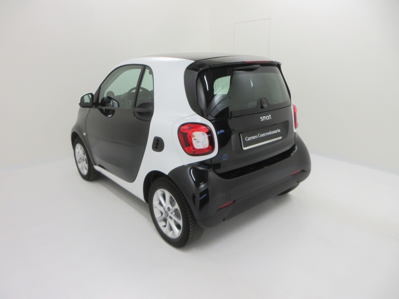 smart fortwo fortwo coupe EQ Passion - 8