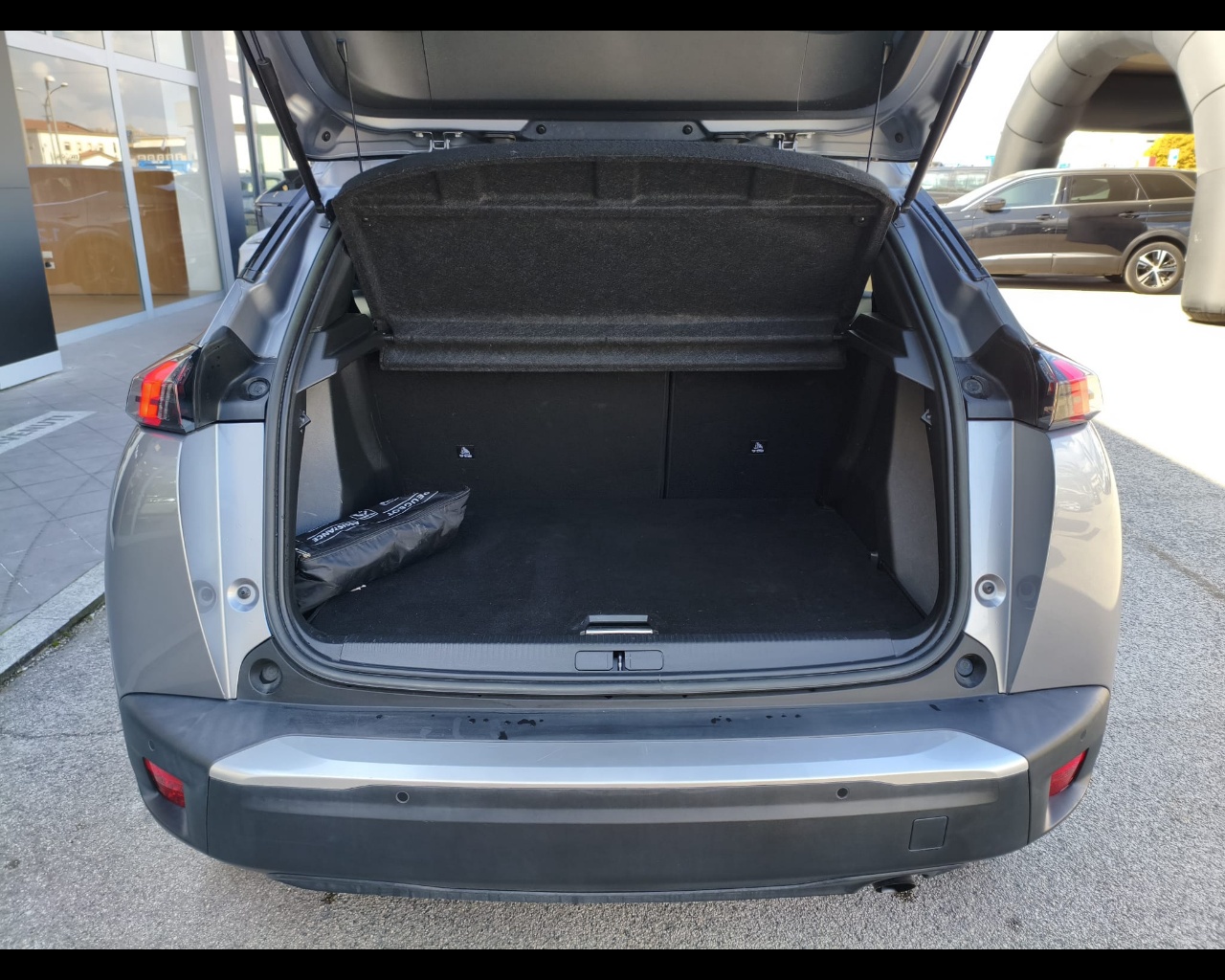 Foto PEUGEOT 2008 1.2 puretech Allure Pack s&s 100cv