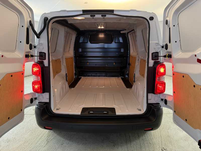 Jumpy M - 1.5 Bluehdi 120 S&s