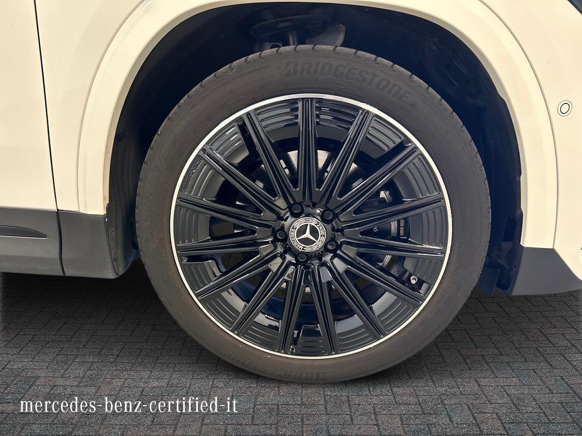 Mercedes  GLA 180 AMG Line Advanced Plus 7G-DCT - 17