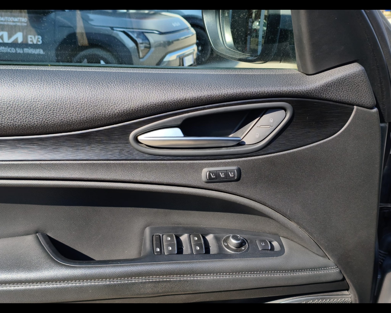 Foto ALFA ROMEO Stelvio 2.2 t Business Q4 210cv auto