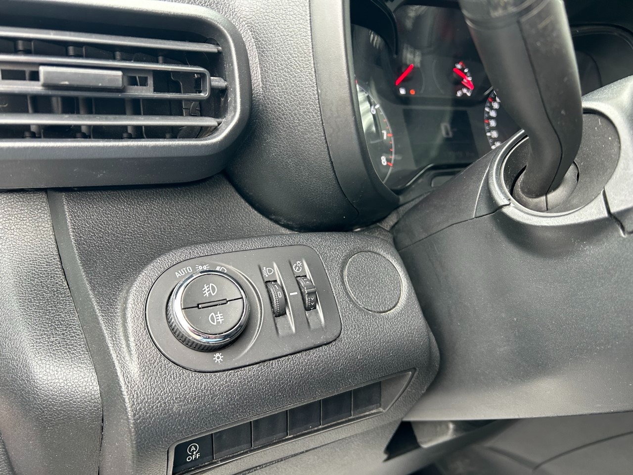 Opel Combo IV Combo cargo 1.6d 100cv XL S&S L2H1 mt5 E6.1 - 12