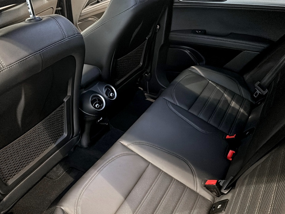 ALFA ROMEO Stelvio 2.2 t Veloce Q4 210cv auto Diesel usato - 18