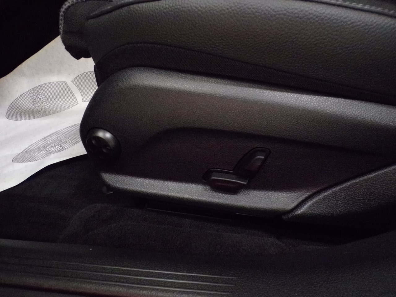 Mercedes Classe E Station Wagon Classe E Station Wagon 300 d Mild hybrid (d EQ-BOOST) Premium 4Matic 9G-Tronic Plus - 13