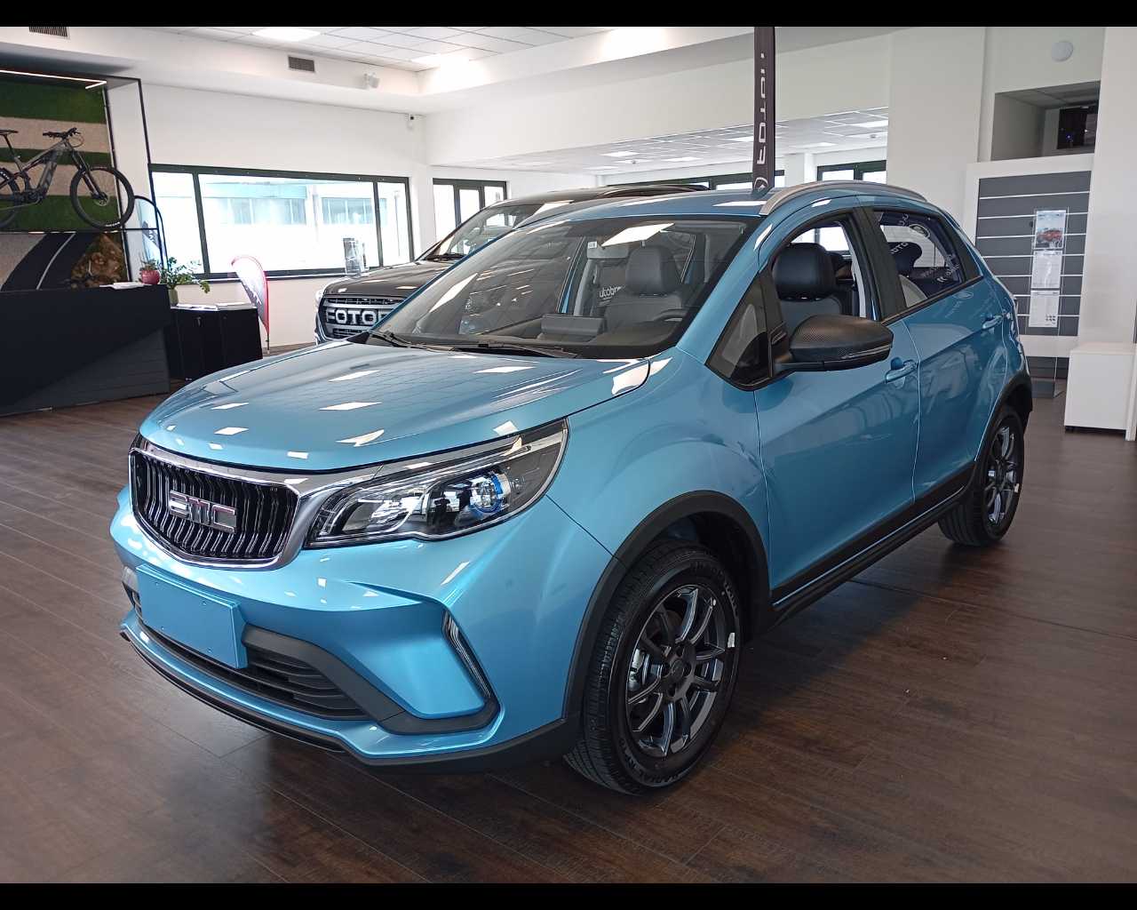 Emc Quattro Nuovo Benzina Quattro San Vendemiano