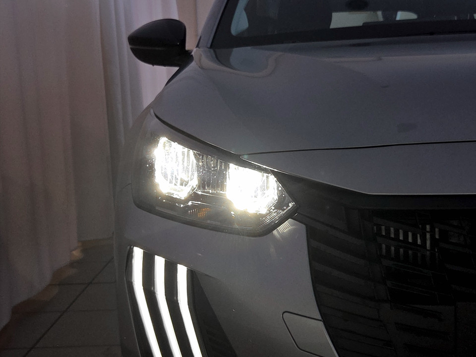 PEUGEOT 208 5P – STYLE PureTech 100 S&S Benzina km0 - 20