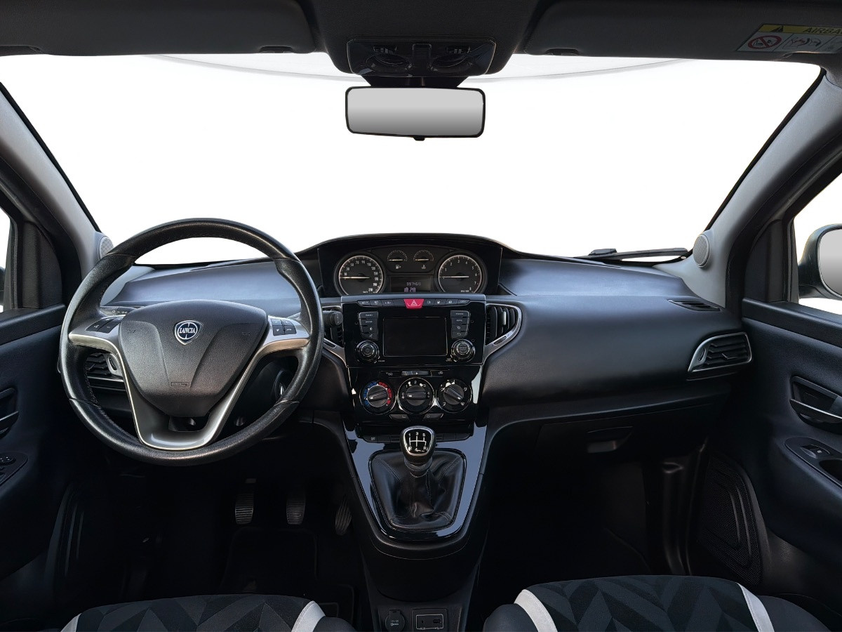 Lancia Ypsilon Usato 2018 Ypsilon Mestre