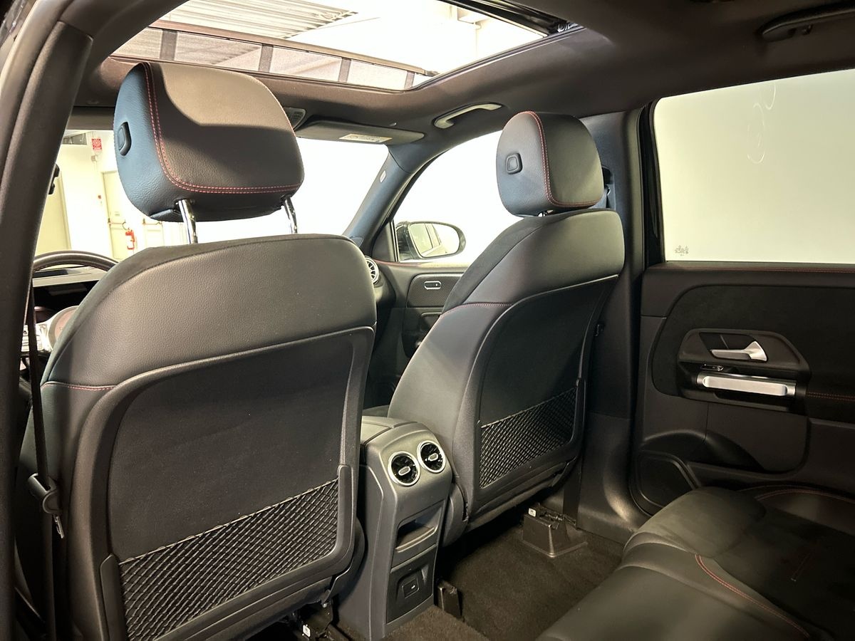 Mercedes GLB GLB 220 D Premium 4Matic 8G-DCT - 18