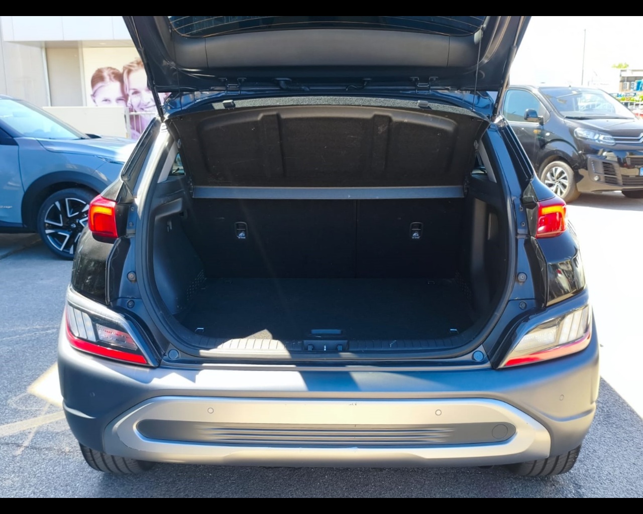 Foto HYUNDAI Kona 1.6 hev Exellence 2wd dct